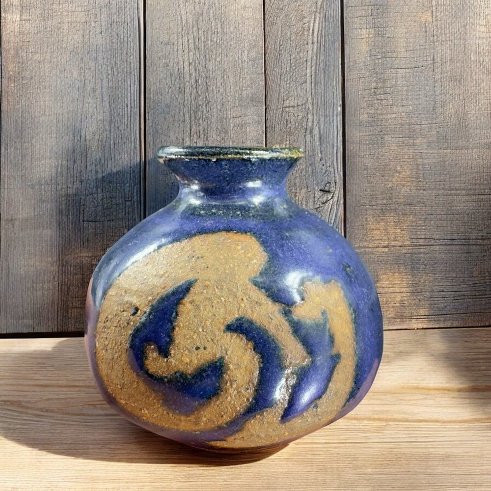 Vintage Primitive Style Hand Made Miniature Bud Vase Vessel Hand Carved Blue VTG
